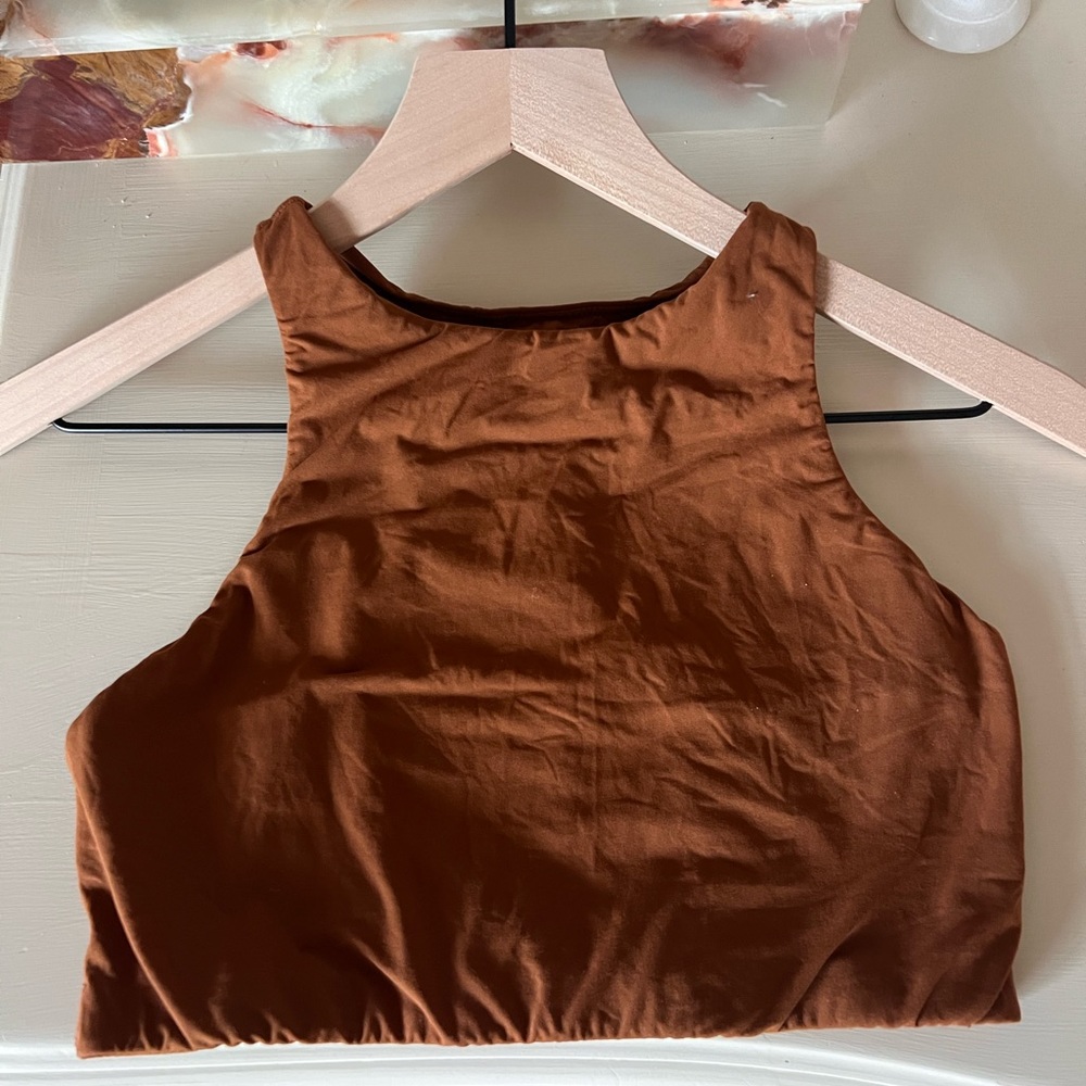 Rare SKIMS high neck bra, brown. Like new conditions